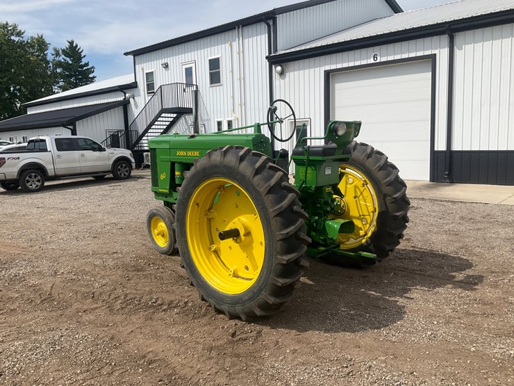 1954-john-deere-60-image-3