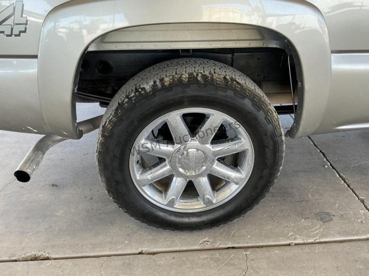 2000-gmc-sierra-1500-image-8