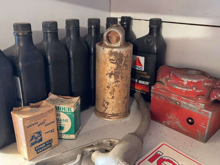 contents-of-two-shelves-image-10