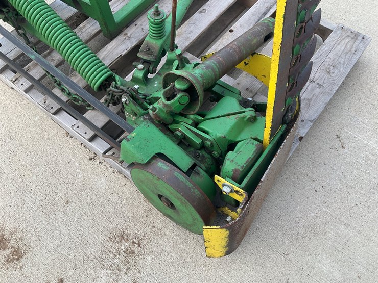 john-deere-350-image-6