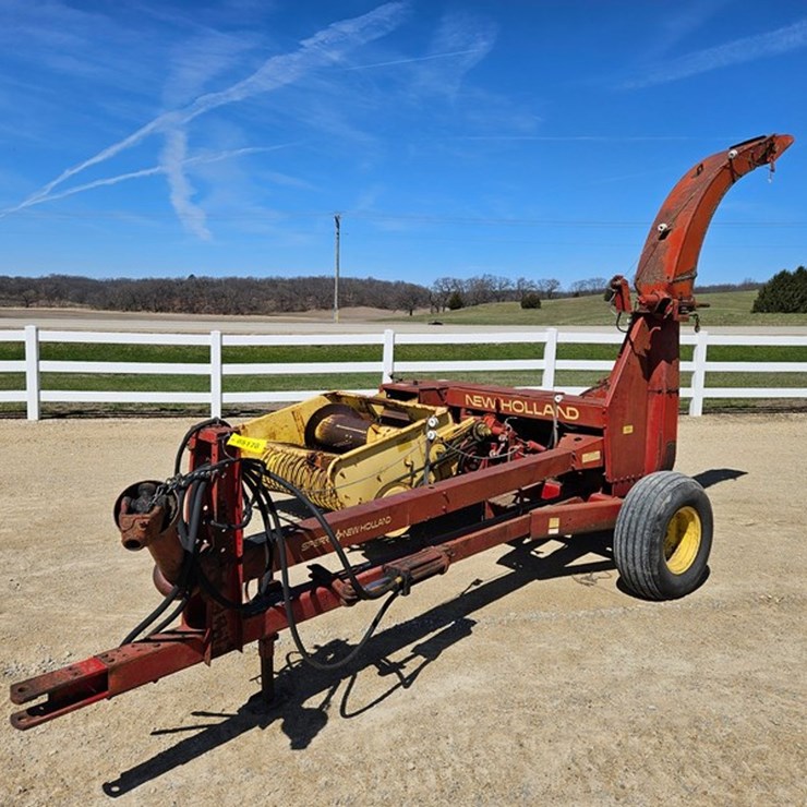 NEW HOLLAND 770