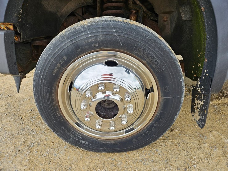 2008-ford-f550-image-55