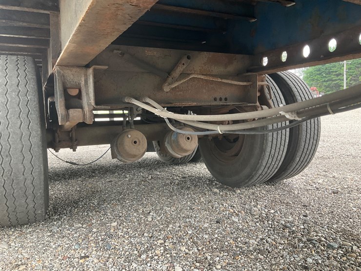 #2102-•-curtain-side-semi-trailer-image-17