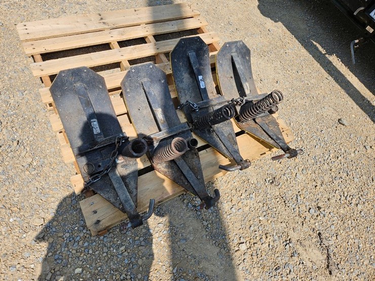 #77-•-8-row-stalk-stomper-set-image-9