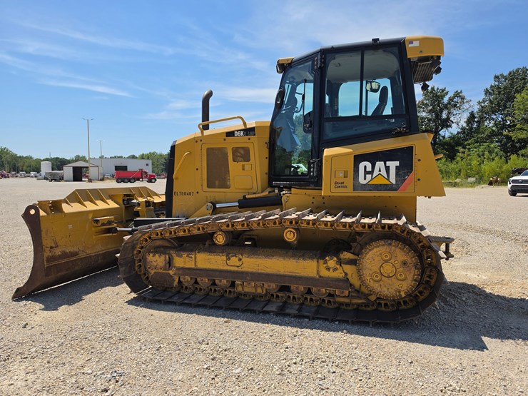 2016-caterpillar-d6k2-lgp-image-4
