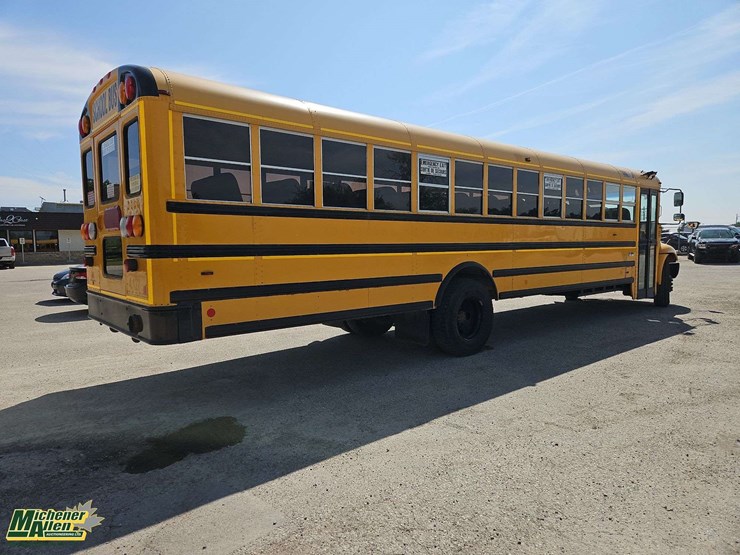 2014-ic-bus-ce-image-4