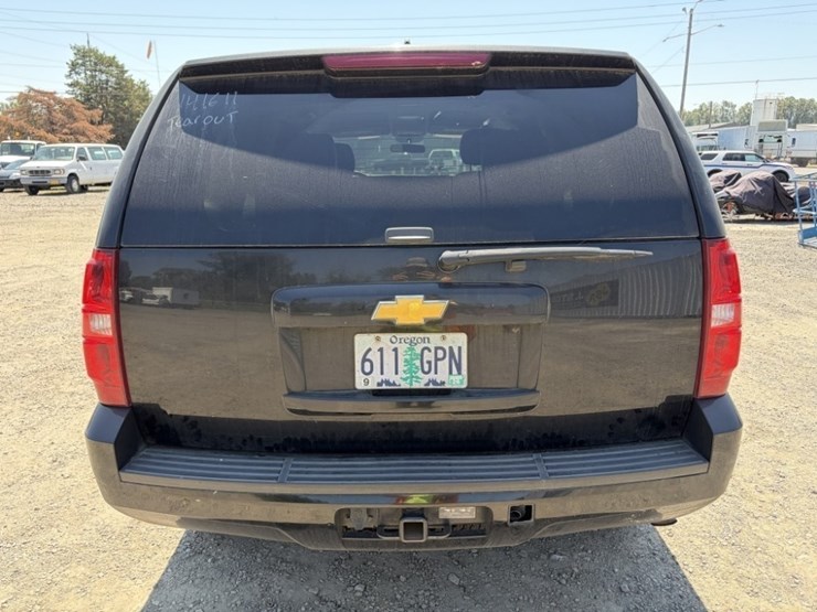 2014-chevrolet-tahoe-image-5