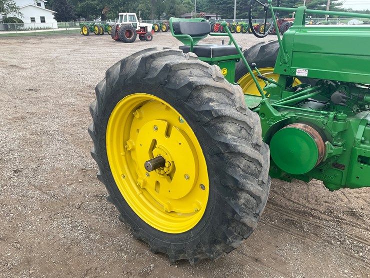 1955-john-deere-70-image-15