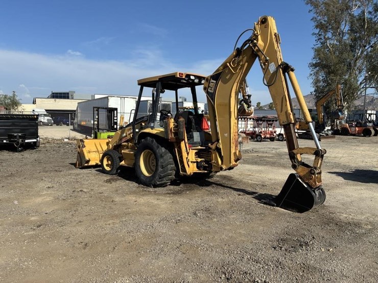 2000-caterpillar-436c-image-4