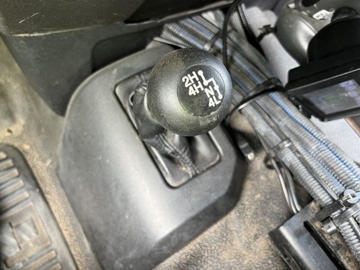2017-ford-f550-image-33