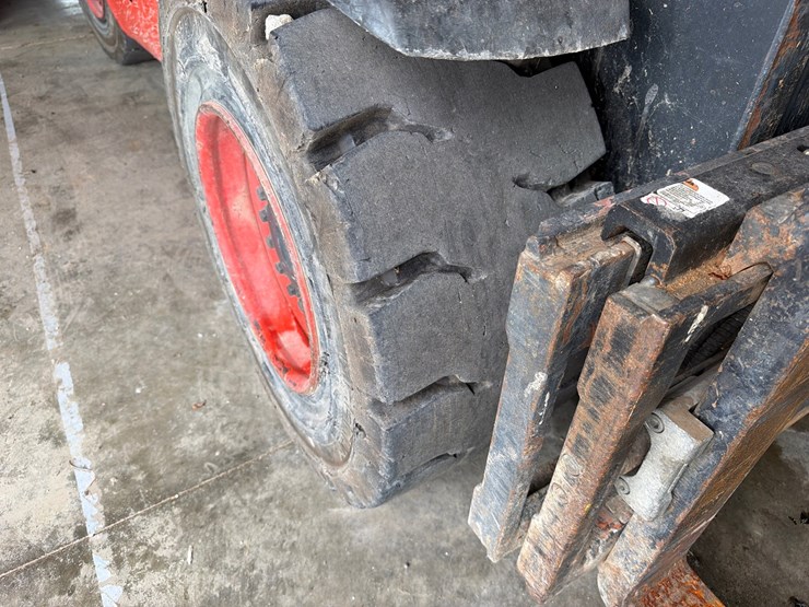 2012-linde-h25t-image-36