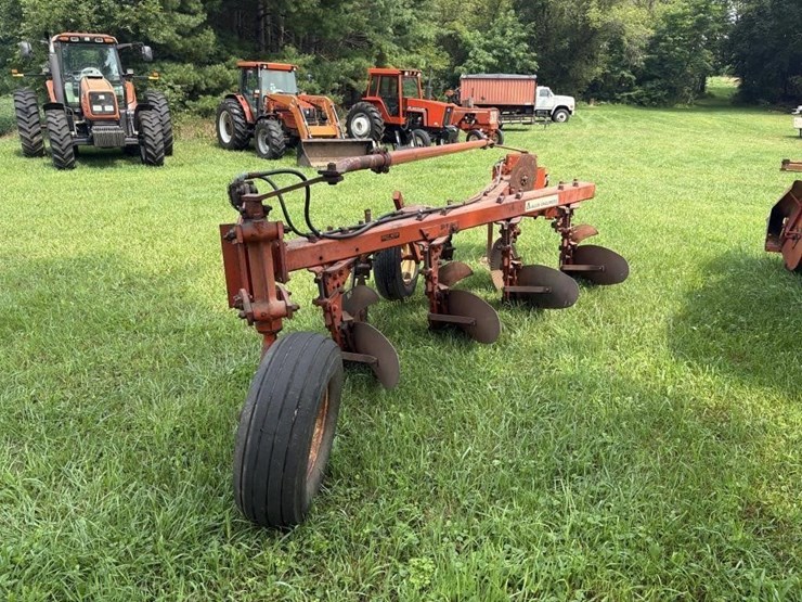 allis-chalmers-4-bottom-semi-mount-plow-image-7