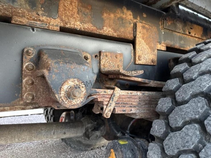2002-chevrolet-c7500-kodiak-digger-derrick-image-27