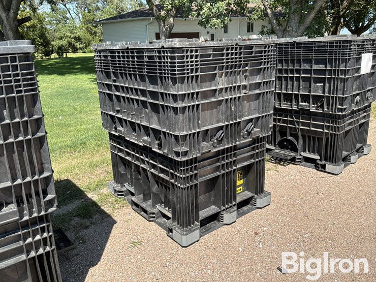buckhorn-5745330fr0-bulk-seed-boxes-image-17