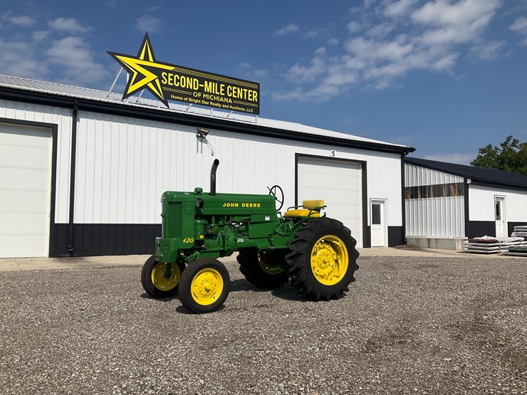 1956-john-deere-420-image-1