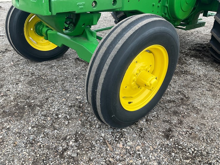 1955-john-deere-70-image-9