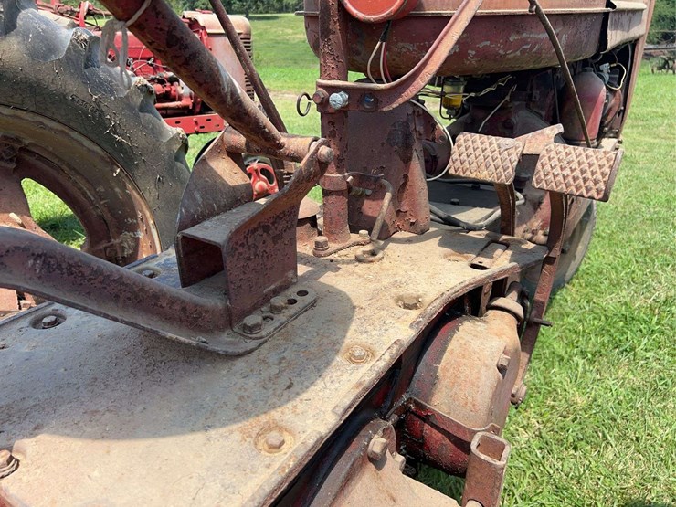 1943-farmall-m-image-18