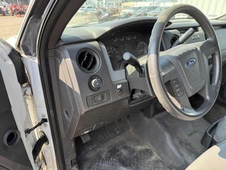 2012-ford-f150-image-25