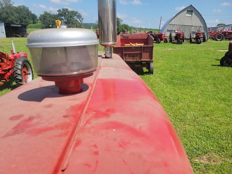 farmall-460-image-19