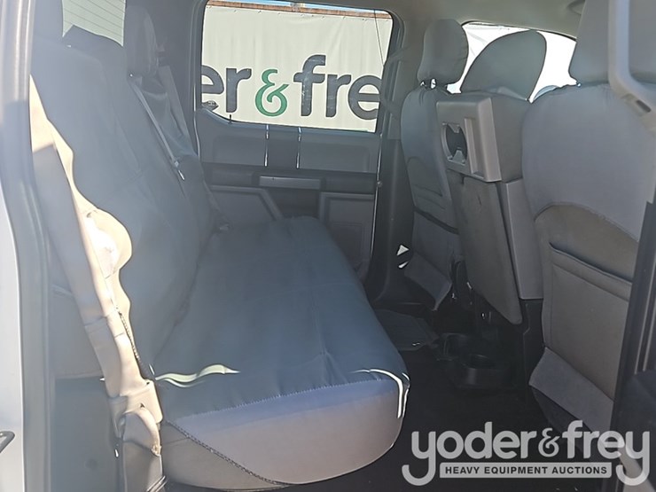 2016-ford-f150-image-25