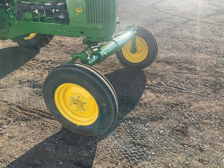 1953-john-deere-50-image-12