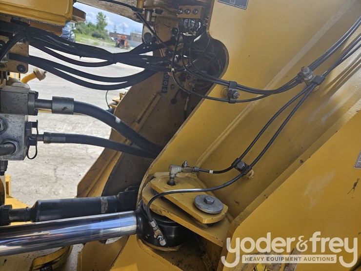 2016-caterpillar-966m-xe-image-18