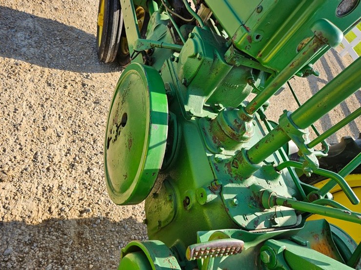 john-deere-b-image-28