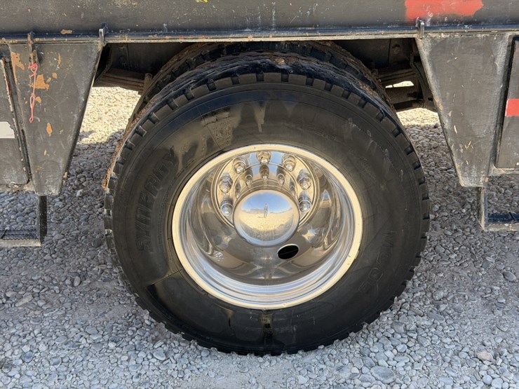 2016-international-durastar-4300-image-20