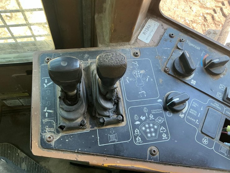 2004-tigercat-620c-image-78