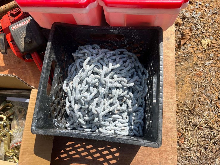 (7)-buckets-of-used-3/8-chains,-image-4