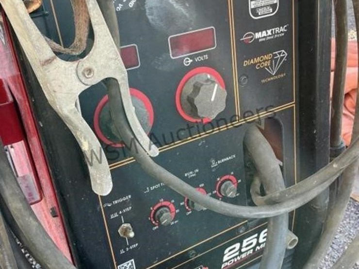 lincoln-256-power-mig-welder-image-7