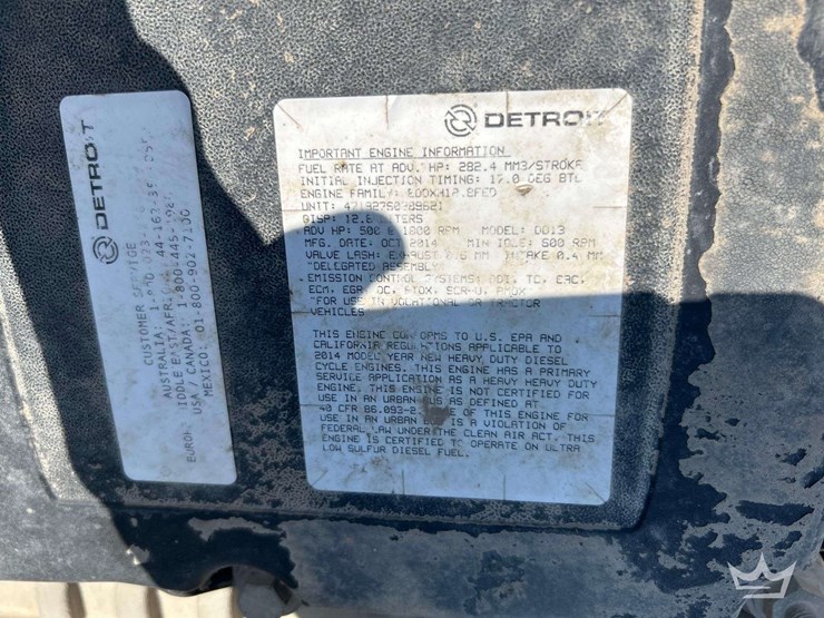 2015-freightliner-114sd-image-10