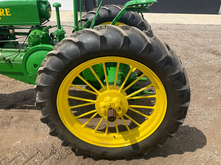 1935-john-deere-model-a-image-16