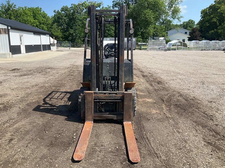#1354-•-clark-sf250-forklift*-image-8