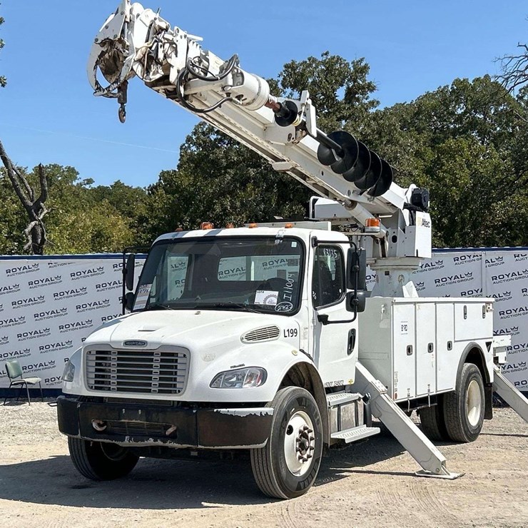 2019 FREIGHTLINER M2 106