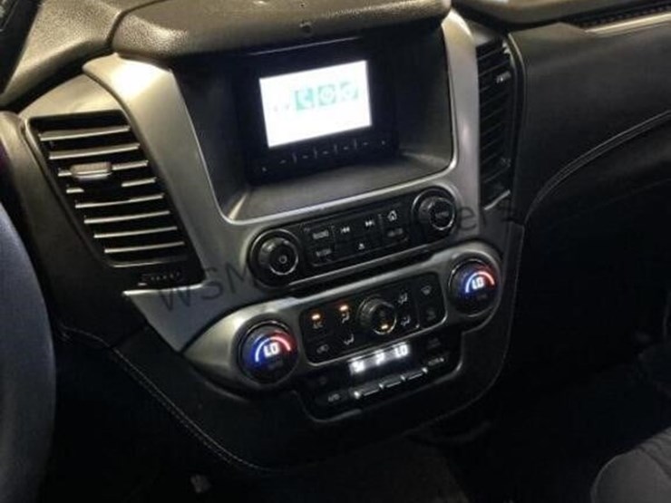 2015-chevrolet-tahoe-image-20