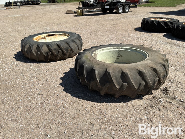 firestone-all-traction-field-&-road-18.4-38-tires-&-rims-image-5