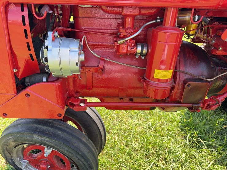 1950-farmall-c-image-33