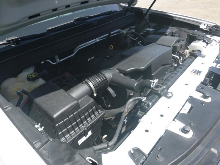 2017-chevrolet-colorado-image-9