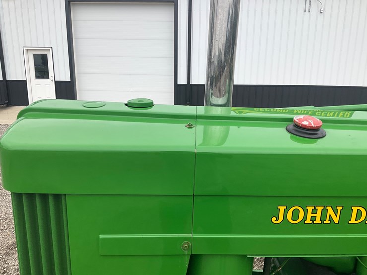 1955-john-deere-70-image-24