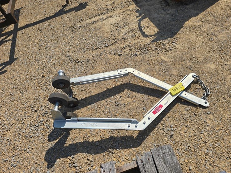 #54-•-bierman-dual-wheel-changer-image-2