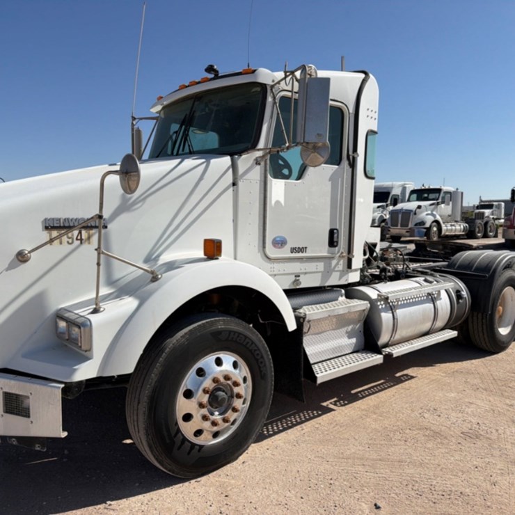2014 KENWORTH T800