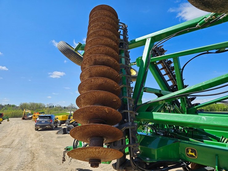 john-deere-2623vt-image-56