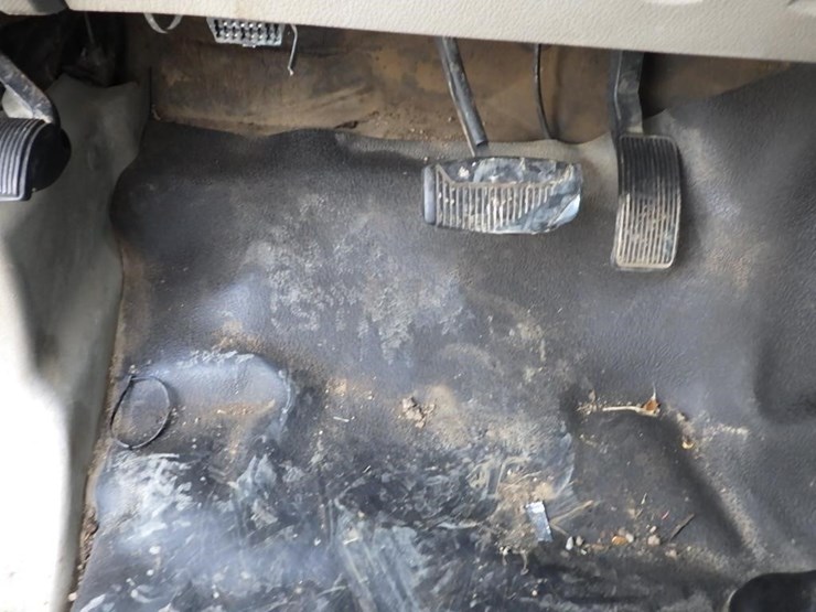 2008-ford-f550-image-31
