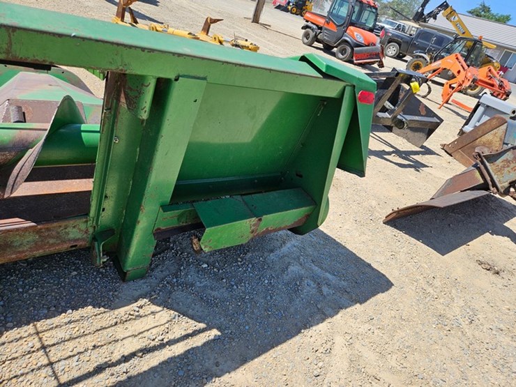 john-deere-444-image-19