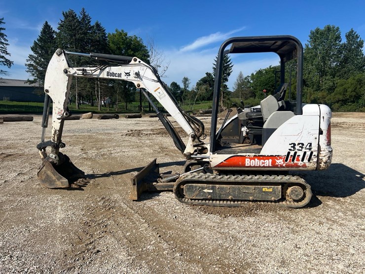 2004-bobcat-334d-image-3