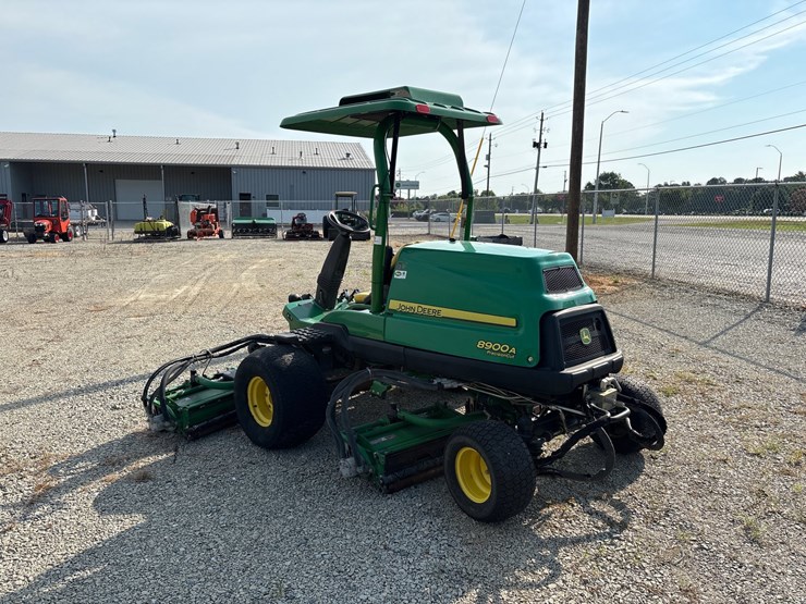 2018-john-deere-8900a-image-3