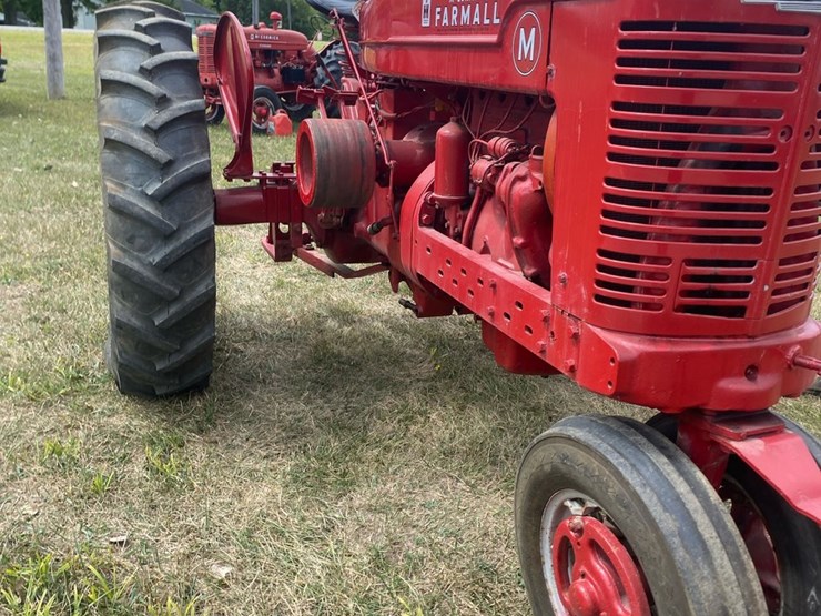 #0002-•-farmall-model-m-image-3