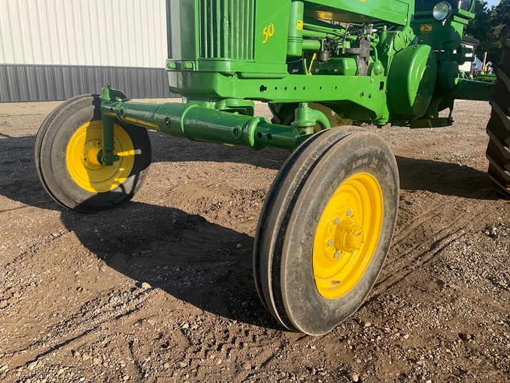 1953-john-deere-50-image-9