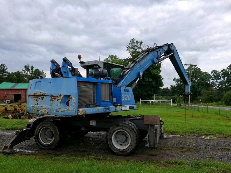2015-fuchs-mhl320-image-5